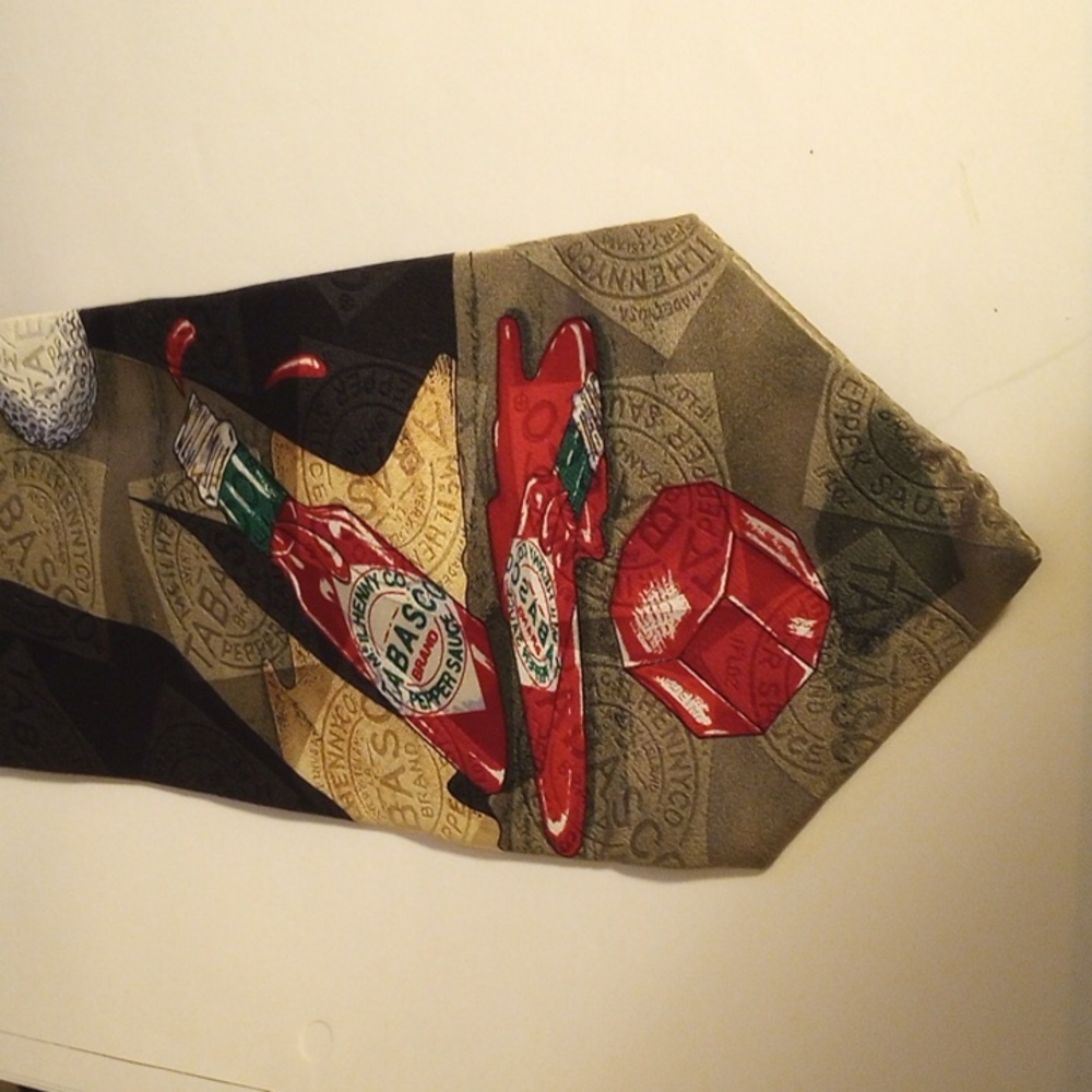 Vintage Tie "The Tabasco Golfer ".
